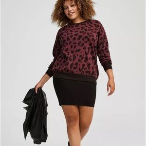 Cozy Fleece Crew Neck Raglan Sweatshirt